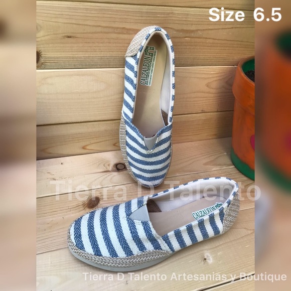 Women Shoes Artesanal Design Made in México - Picture 1 of 1